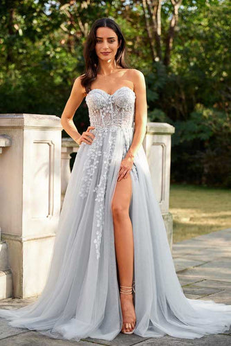 Beautiful A-Line/Princess Tulle Applique Sweetheart Sleeveless Court Train Long Prom Dresses GJS912