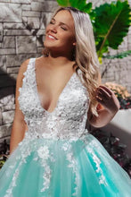 Stunning Lace Applique Long Prom Dresses Quinceanera Dress with Flowers GJS728
