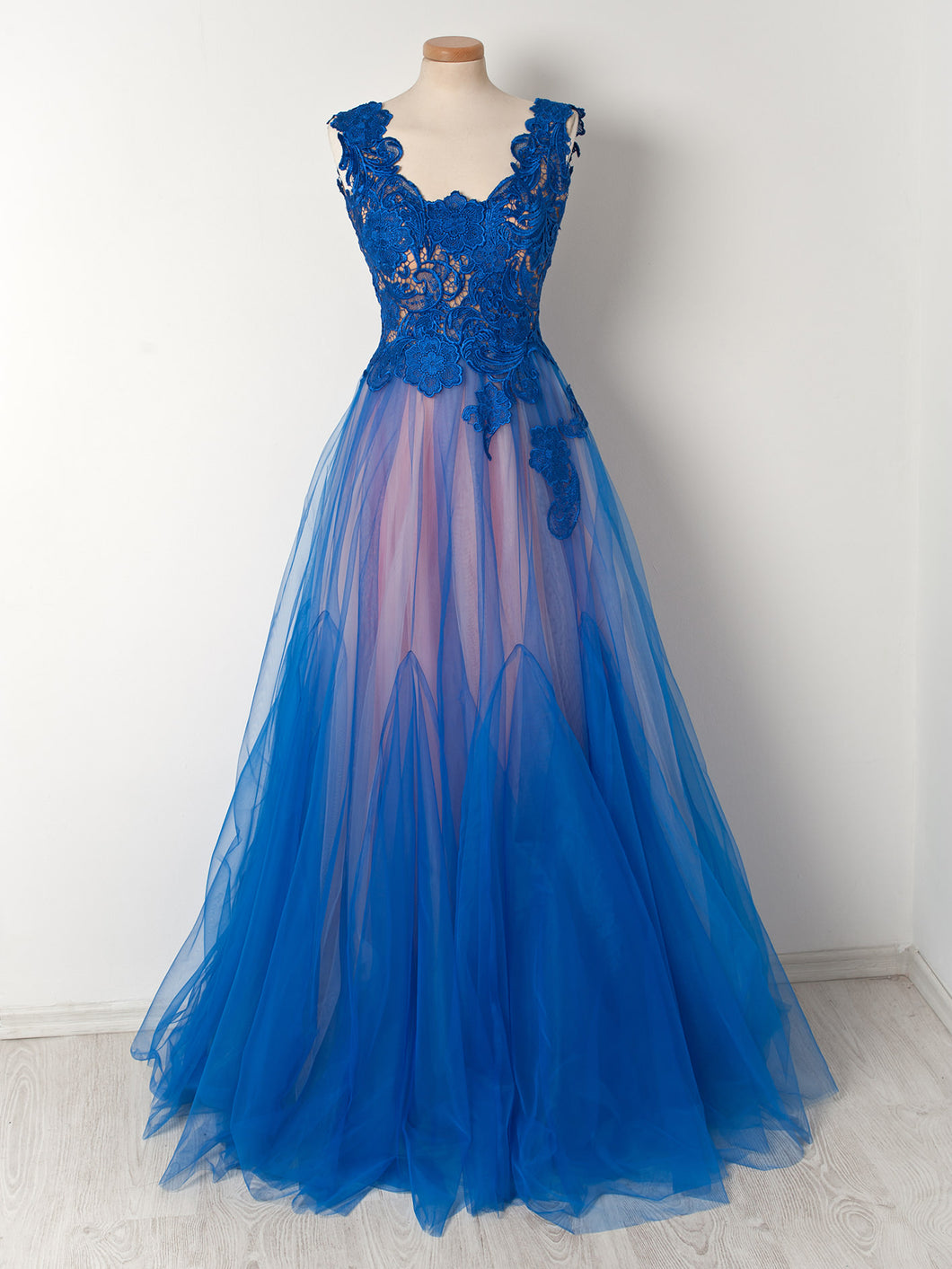 Lace Chic Prom Dresses Sexy Square Long Prom Dress/Evening Dress JKL040