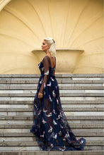 Lace Prom Dresses A-line Bateau Sweep Train Embroidery Long Chic Prom Dress JKL1199|Annapromdress