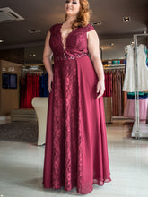 Burgundy Plus Size Prom Dresses V-neck Sexy Lace Long Prom Dress JKP014