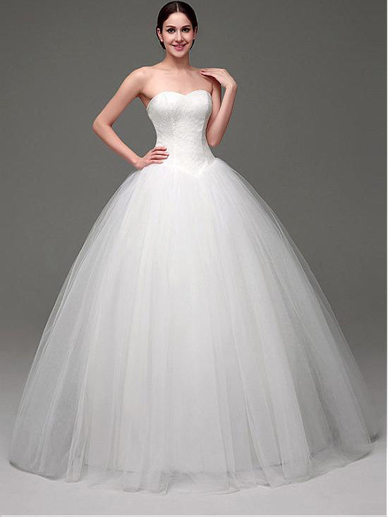 Chic Wedding Dresses Sweetheart Ball Gown Floor-length Lace Bridal Gown JKS235