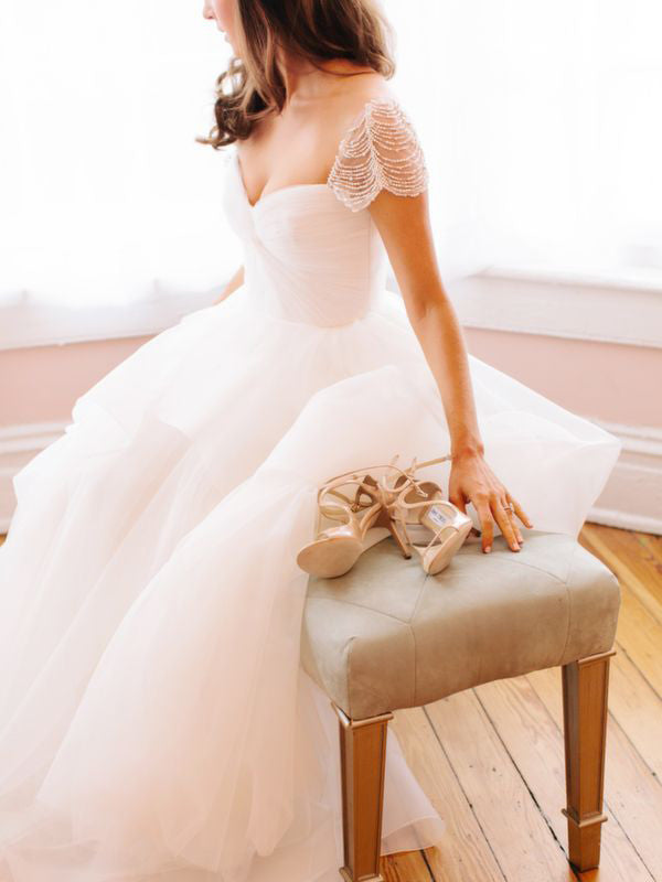 2017 Wedding Dresses Cheap Floor-length Sexy Ivory Beading Tulle JKW022