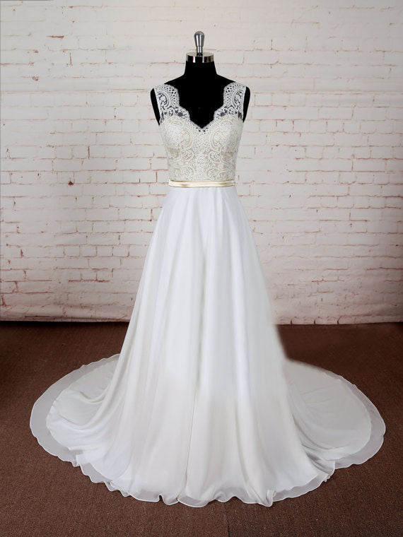Chic Wedding Dresses V-neck A-line Sweep/Brush Train Lace Bridal Gown JKW129
