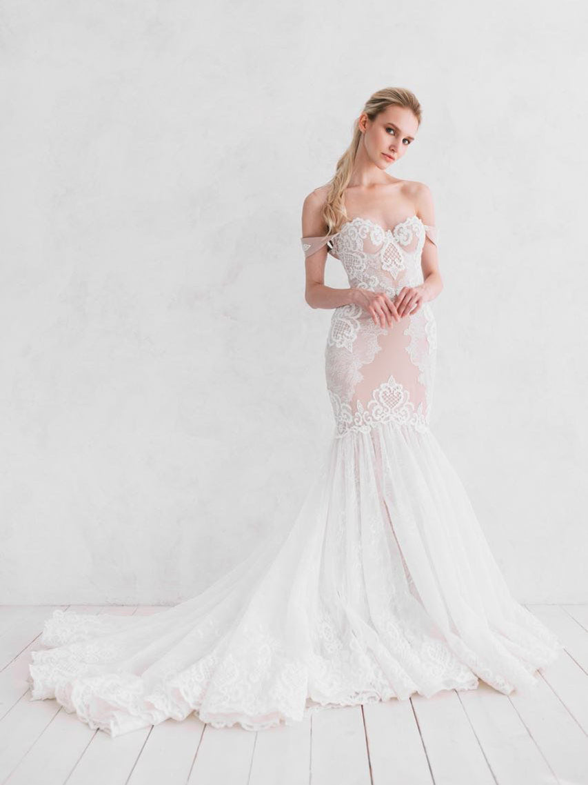 Romantic Wedding Dresses Off-the-shoulder Mermaid Trumpet Sweep Train Lace Bridal Gown JKW368|Annapromdress