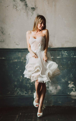 Cute Sweetheart Strapless Short Wedding Dress Summer Modest Tulle Appliques Bridal Gown YSL1775|annapromdress
