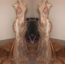 Elegant Halter Deep V-Neck Mermaid Floor-length Prom Dress