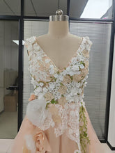 Elegant Tulle A-line V-neck Floral Lace Prom Dresses Formal Evening Party Gown