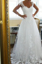 A-line Brush V-neck Simple Lace Wedding Dresses Train Bridal Gown