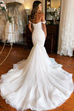 Mermaid Lace Sweep Appliques Train Long Wedding Dress