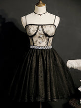 Chic Lace Spaghetti Straps Tulle Short Homecoming Dresses