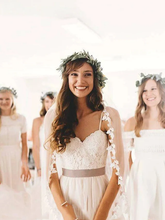 Wedding Dresses Spaghetti Strap Court Train Lace Tulle Sleeveless Country Romantic Beach with Sashes  Ribbons Pleats Appliques