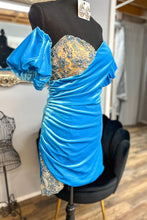 Black Velvet Sweetheart Beaded Short Cocktail Dress