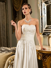 A-Line Wedding Dresses Strapless Asymmetrical Beaded Lace Strapless Vintage Illusion Detail with Appliques Button