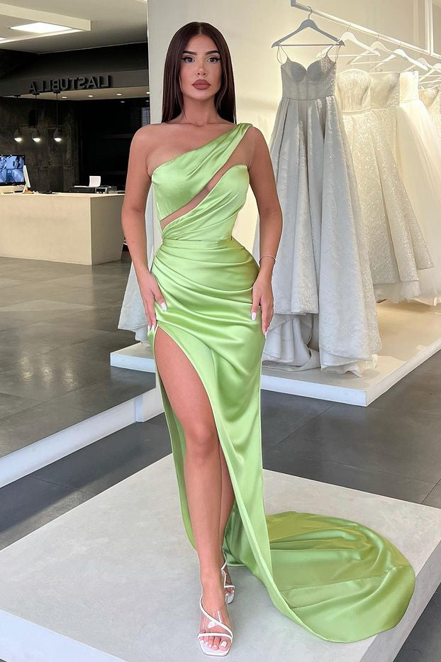Sleek Light Green One-Shoulder Sleeveless Prom Dress with Long Slit