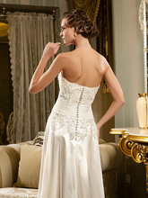 A-Line Wedding Dresses Strapless Asymmetrical Beaded Lace Strapless Vintage Illusion Detail with Appliques Button