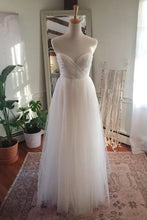 Simple Tulle Floor Length Open Back Sweetheart Strapless Wedding Dresses