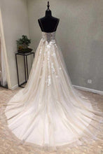 A-line Spaghetti Straps Wedding Dress with Lace Appliques Wedding Gown