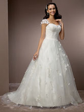 Ball Gown Wedding Dresses Square Neck Court Train Tulle Short Sleeve with Ruched Beading Flower