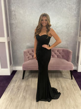 Classic Black Strapless Sweetheart Prom Dress with Ruching