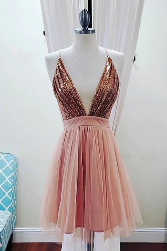 Deep V-neck Spaghetti Straps Sleeveless Sequins Short Prom Dresses Homecoming Dresses