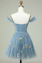 Floral Embroidery Sweetheart A-Line Homecoming Dress Short Party Dress PD472