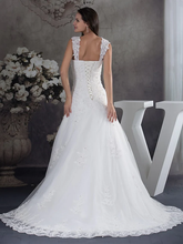 A-Line Wedding Dresses Sweetheart Neckline Chapel Train Lace Tulle Spaghetti Strap with Beading Appliques