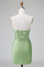 Classy Dark Green Bodycon Strapless Pleated Short Homecoming Dress with Beading