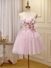 Cute Pink Strapless Sweetheart Appliques Tulle Short Homecoming Dresses
