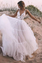 Layered Tulle Unlined Lace Wedding Ball Gown with Deep V-neck Wedding Dresses,MW371