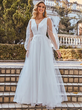 A-Line Wedding Dresses V Neck Floor Length Lace Tulle Sleeveless Romantic with Pleats