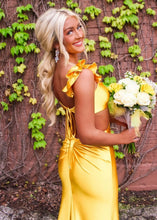 Violet Flutter Sleeve Cutout Mermaid Fitted Gown