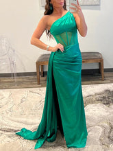 One-Shoulder Corset Bodice Prom Dress with High Slit