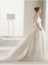 A-Line Wedding Dresses Bateau Neck Court Train Polyester Half Sleeve Sexy Plus Size