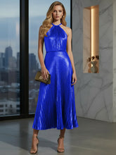 Luxurious Champagne-Gold Pleated Halter Midi Prom Dress