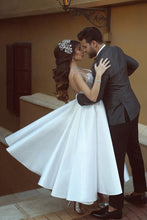 Satin A-line V-neck Spaghetti Straps Short Wedding Dresses with Appliques, MW514