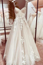 A-line Sweetheart Spaghetti Straps Tulle Wedding Dress With Appliques