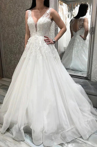 A-line Tulle V-neck Wedding Dresses With Lace Appliques Bridal Gowns