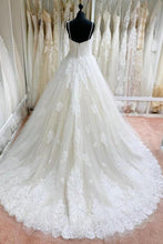A-line Tulle Ball Gown Spaghetti Straps Lace Appliques Wedding Dresses