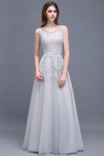 A-line Floor-length Tulle Prom Dress with Appliques