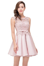 A-line Knee-length Satin Homecoming Dress with Lace