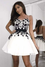 A-Line Scoop Short White Homecoming Prom Dress with Appliques  PD030