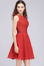 A-line Short Chiffon Red Homecoming Dresses with Lace Appliques