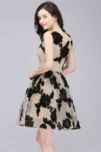 A-line Short Tulle Nude Chic Homecoming Dresses with Flowers