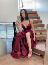 A-Line/Elegant Ruffles V-neck Satin Sleeveless Prom Dresses