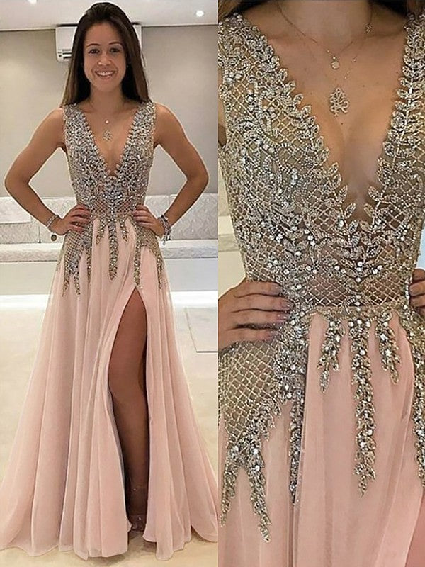 A-Line/Elegant V-Neck Sleeveless Beading Tulle Prom Dresses