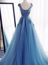 Ball Gown Sleeveless Jewel Applique Tulle Prom Dresses