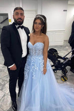 Beautiful Long Blue A-line Appliques Sleeveless Evening Dresses With Lace