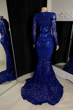 Beautiful Long Mermaid V-neck Prom Dress With Long Sleeves