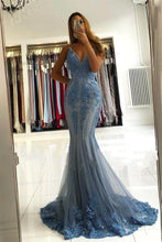 Chic V-neck Slim Mermaid Evening Gown